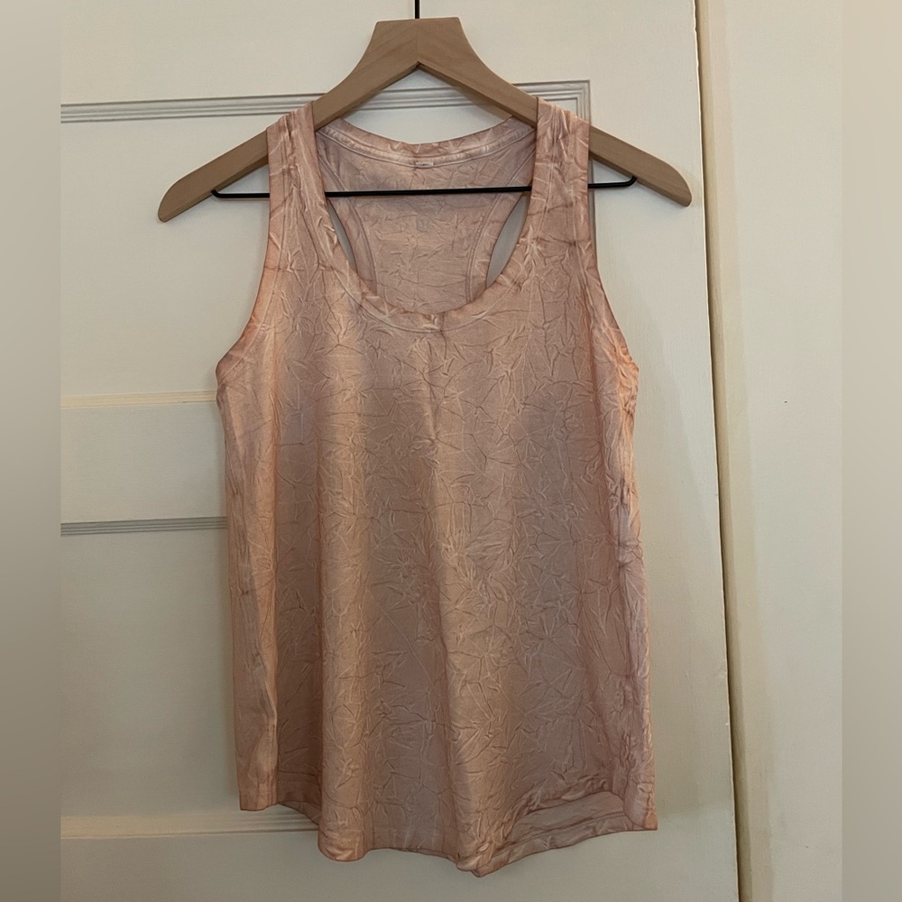 Lululemon Athletica Women’s Tie Dye Studio Racerback Tank size 4 Small